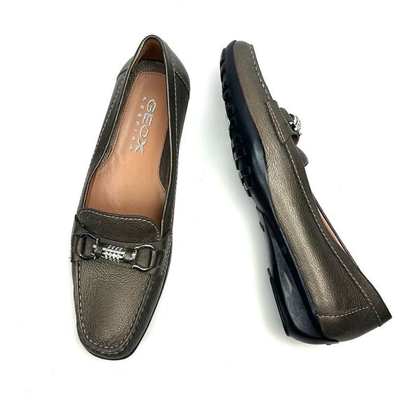 NWT Geox Respira Leather Rhinestone Detail Shoe Loafer Slip on US 9,5 EU 39,5 - Picture 2 of 15